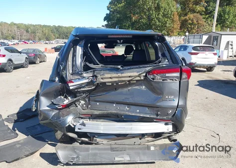2020 Toyota Rav4 Hybrid Xse z USA, uszkodzony, nr VIN 2T3EWRFV7LW067545